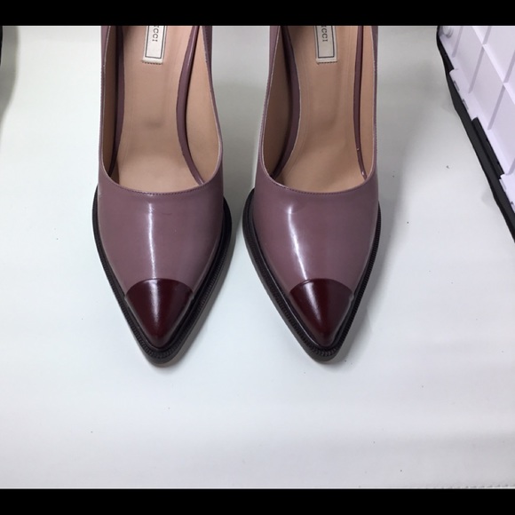 Nina Ricci women’s bi-color pump - Picture 5 of 9